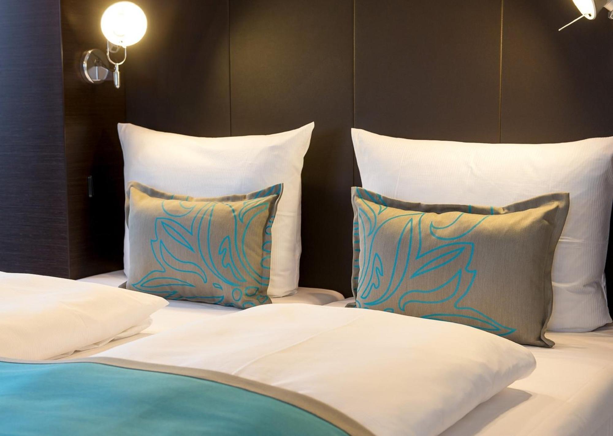 Motel One Hamburg-Alster Extérieur photo